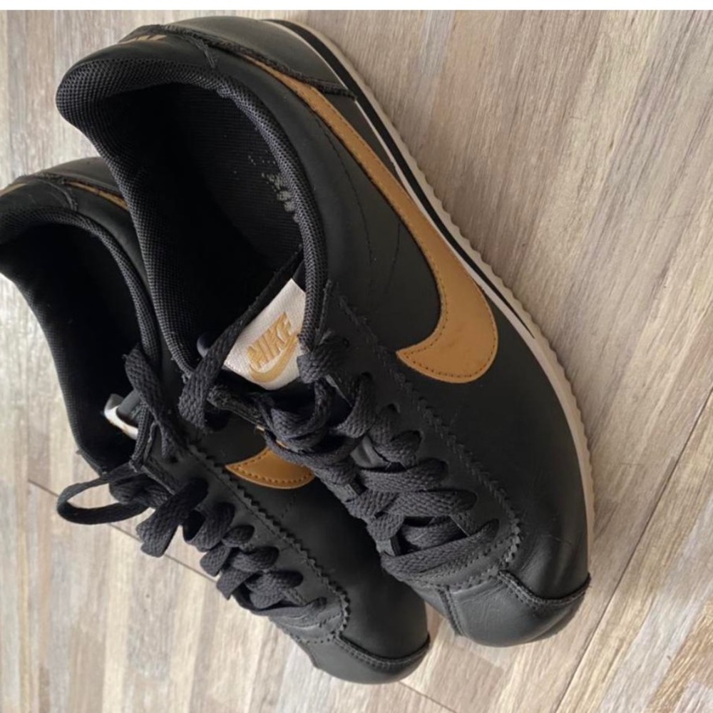 Nike Cortez